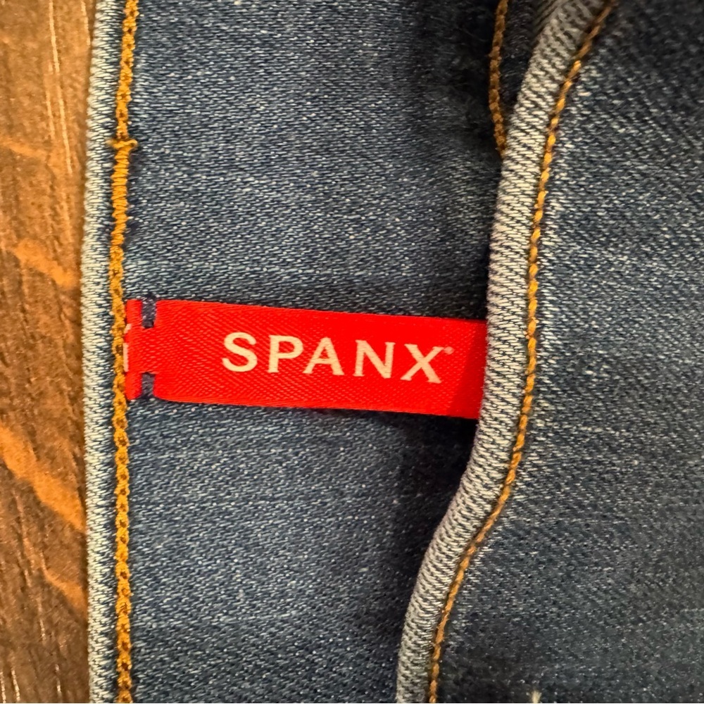 Spanx High Rise Flare Jeans S Tall Tummy Control Denim Pull Up Pants Light Wash - Picture 4 of 7